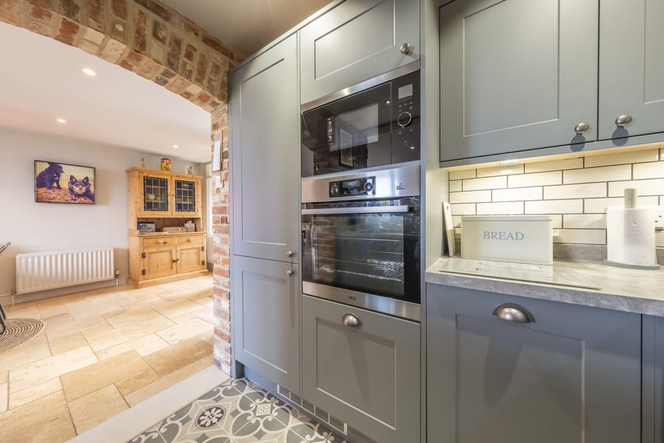 Ground floor: Kitchen