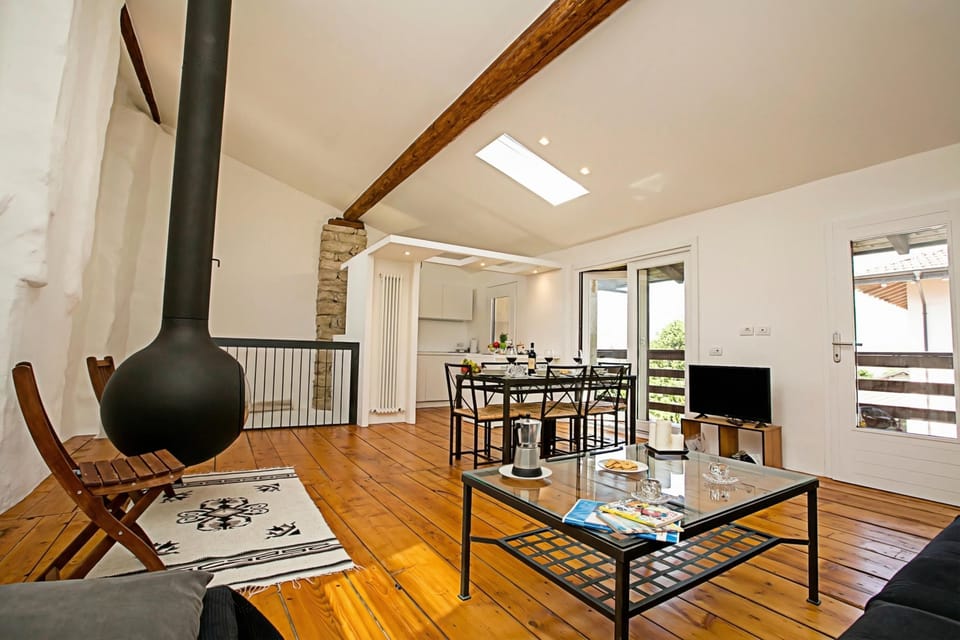 Living and dining room