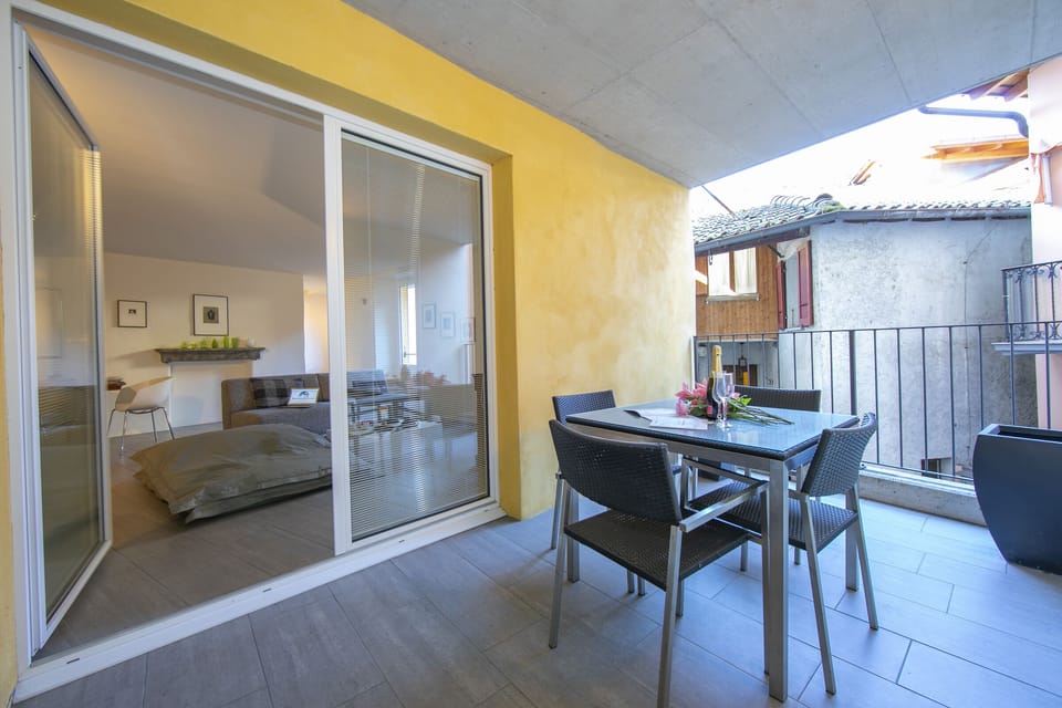 Terrace with table and chairs