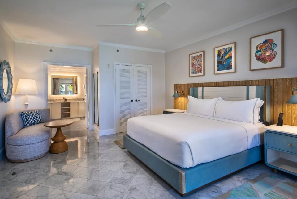 2 bedroom, 2 bath suite master bedroom