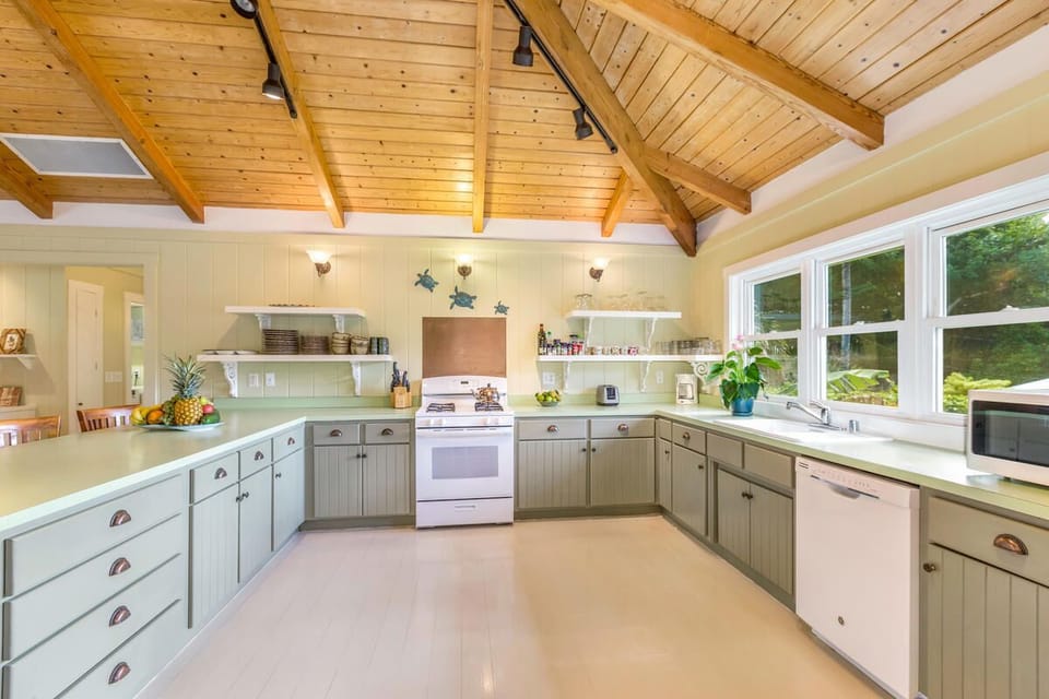 Main House | Kitchen