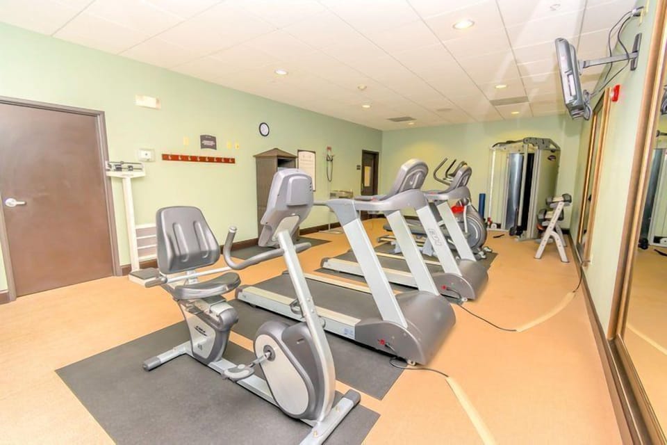 24 Hour Fitness Center at Staybridge Suites Houston IAH
