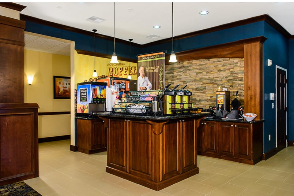 Enjoy FREE on-site breakfast when you stay with us!