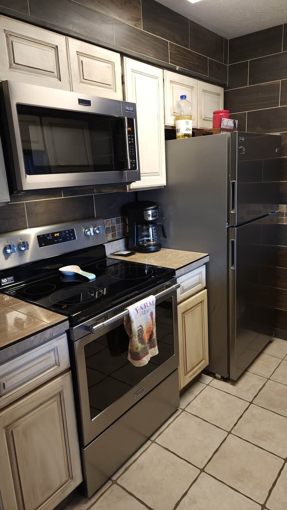 Kitchen (1)