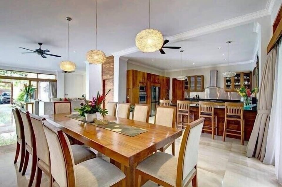 Luxury 4 Bedroom villa in Seminyak