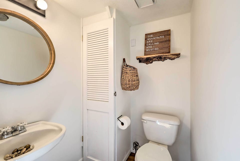 En-Suite Bathroom