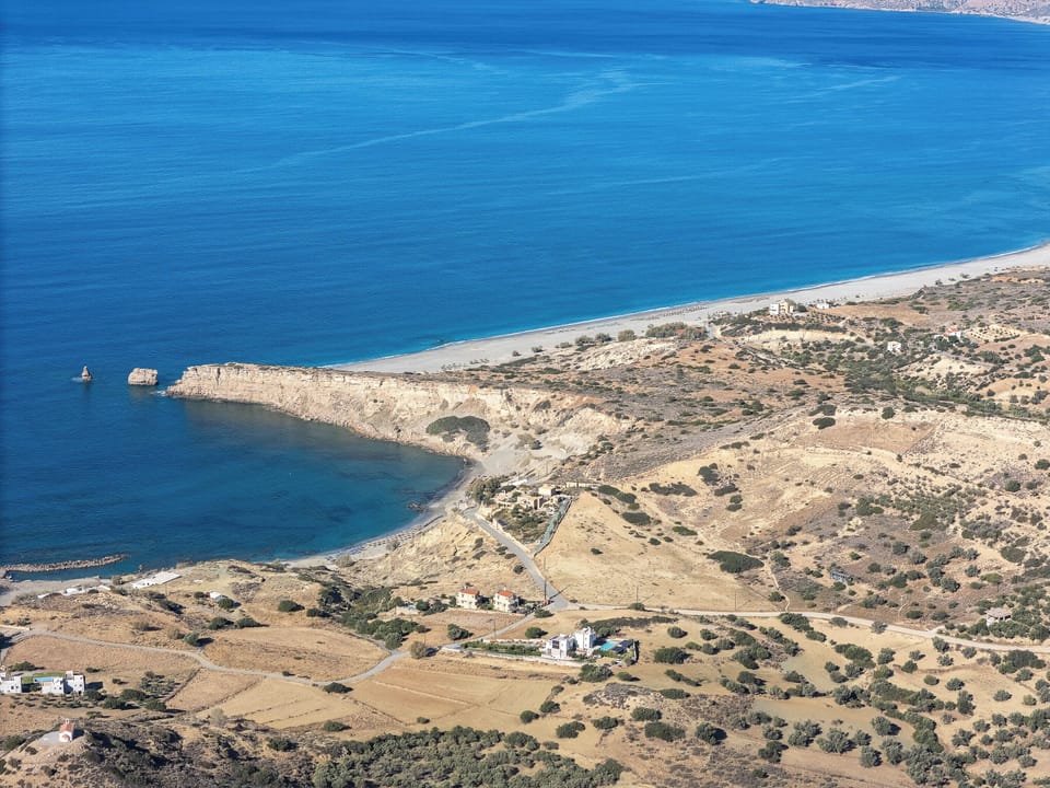 Villa Theano is a 200 m2 villa situated in the southern coastal area of Triopetra