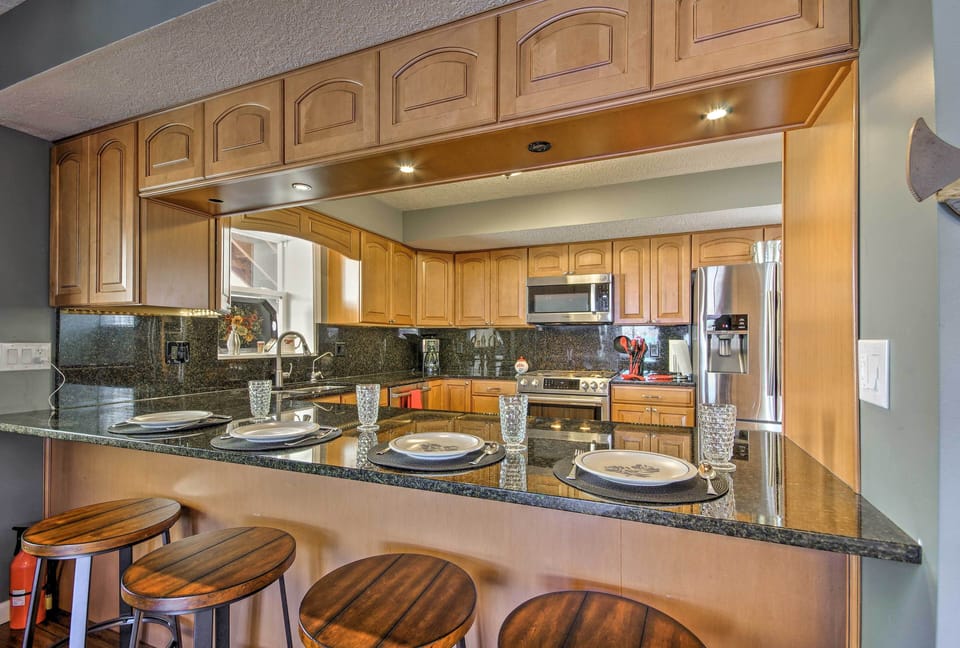 Kitchen | Cooking Basics | Drip Coffee Maker | Bar Seating