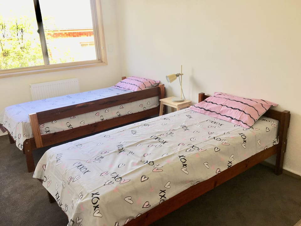 4th bedroom 