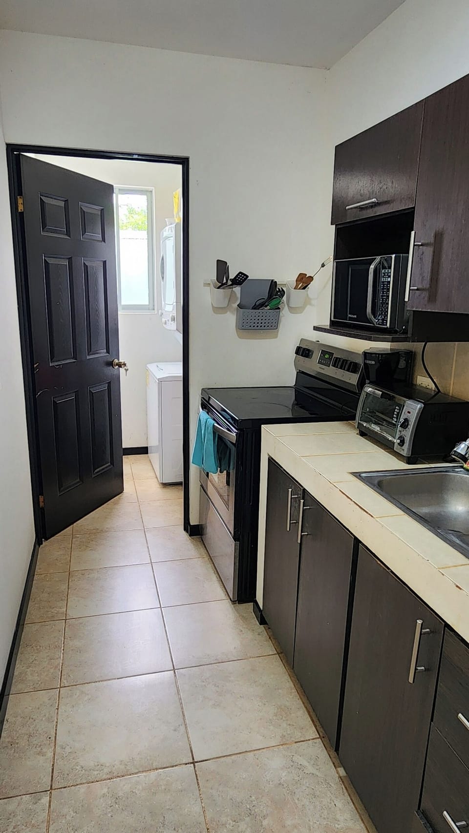 Kitchen and laundry