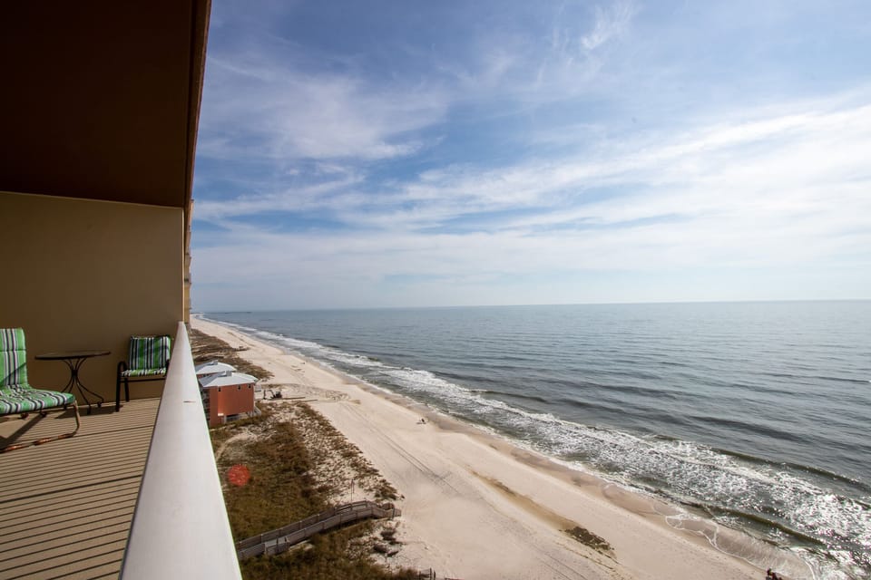 CY603_balcony4