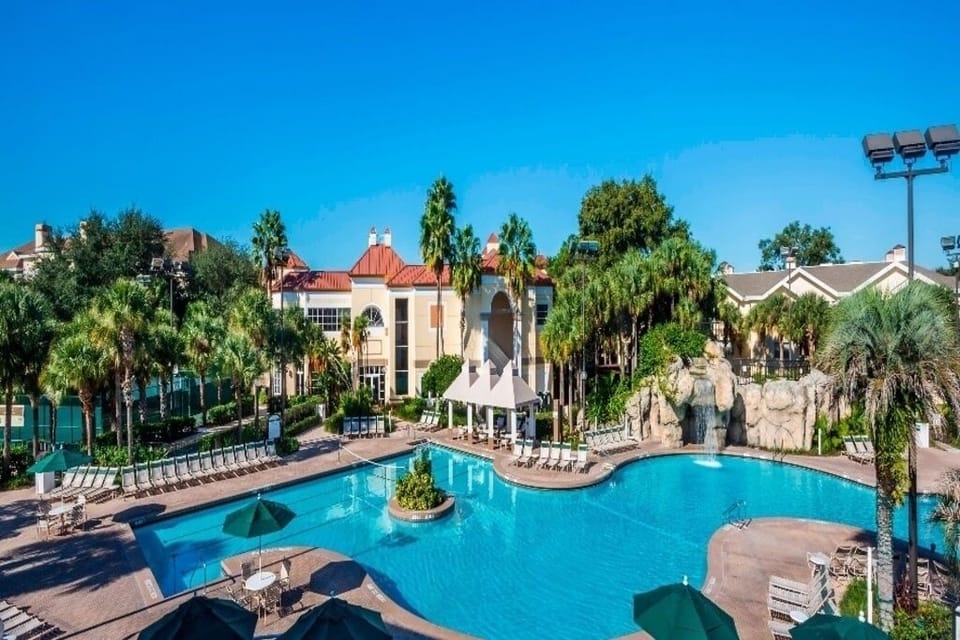 As pictured, the grand super pool is something not to miss out on!