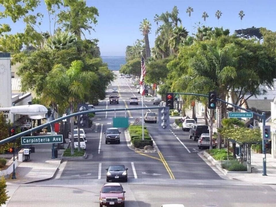 Carpinteria and Linden Avenue