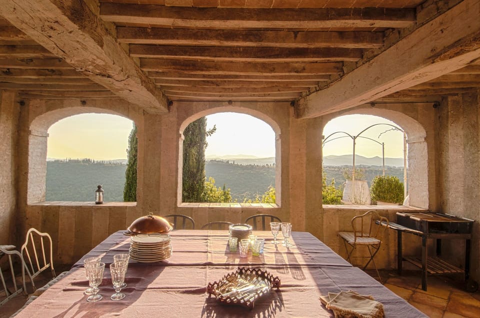 Balcony / Terrace / Patio