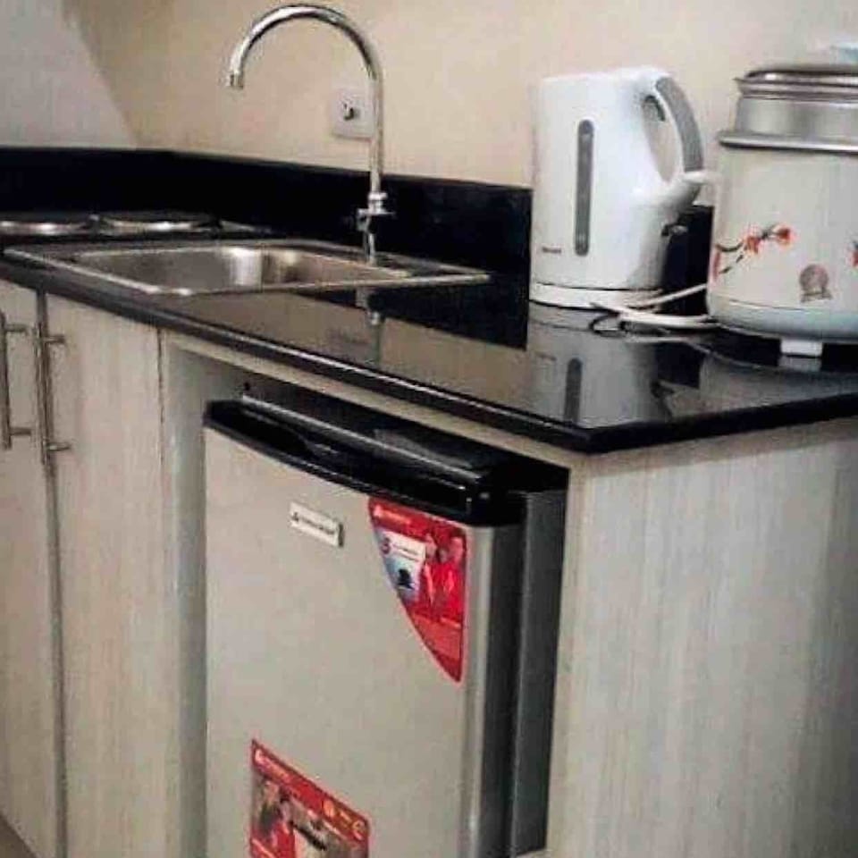 Cosy Studio Type Condo Unit in Taft Ave