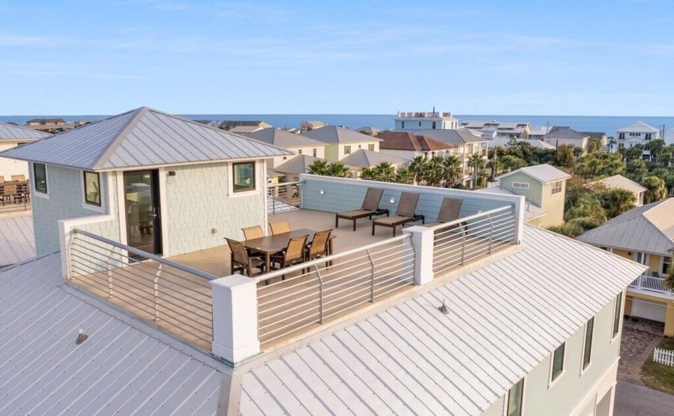Gulf Views From The Roof