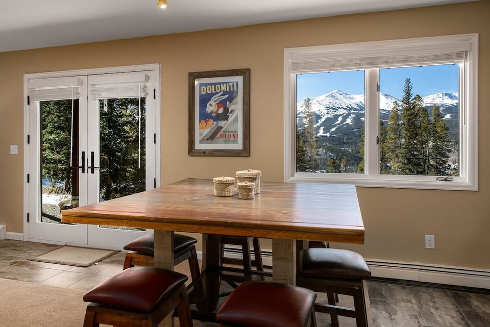 Lower Level Dining Area
