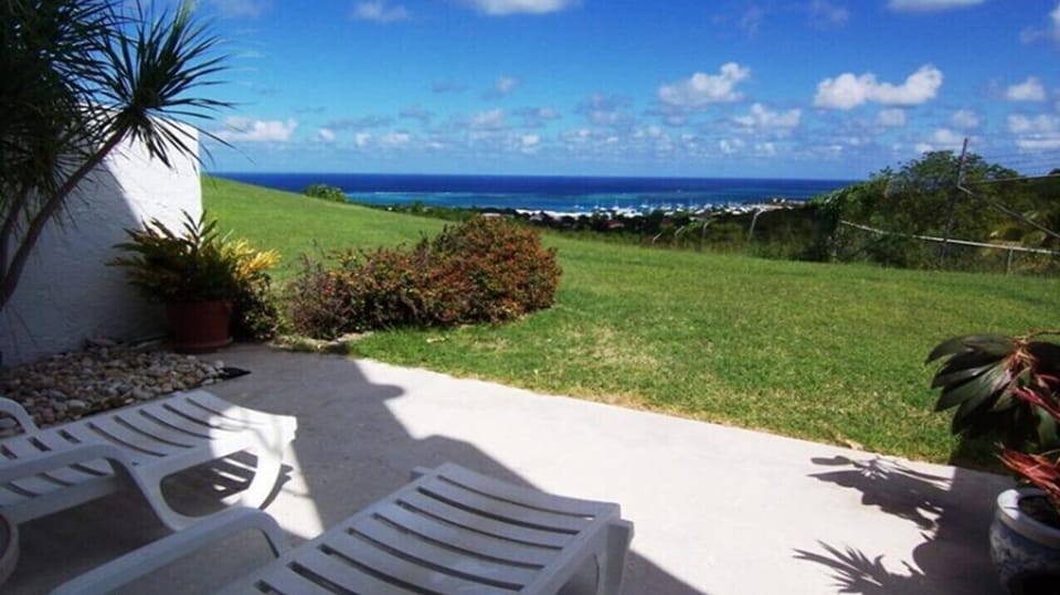 Downstairs patio Sea & Harbor View 