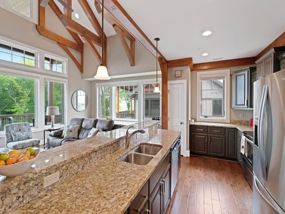 Kitchen--- Granite Counter-tops, Stainless Steel