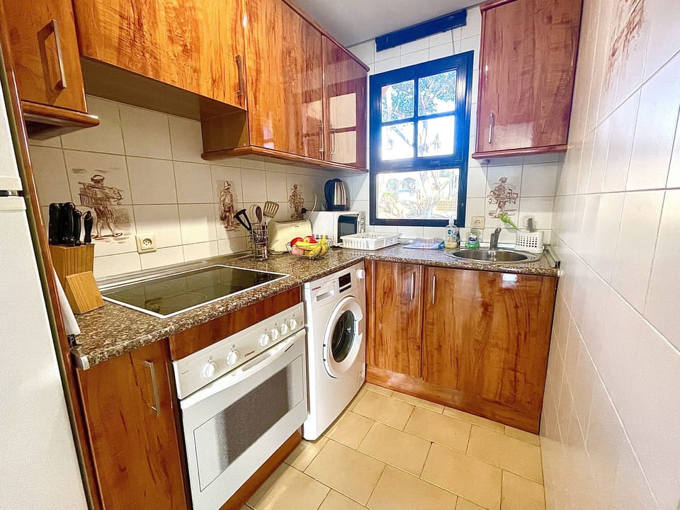 Equipped kitchen
