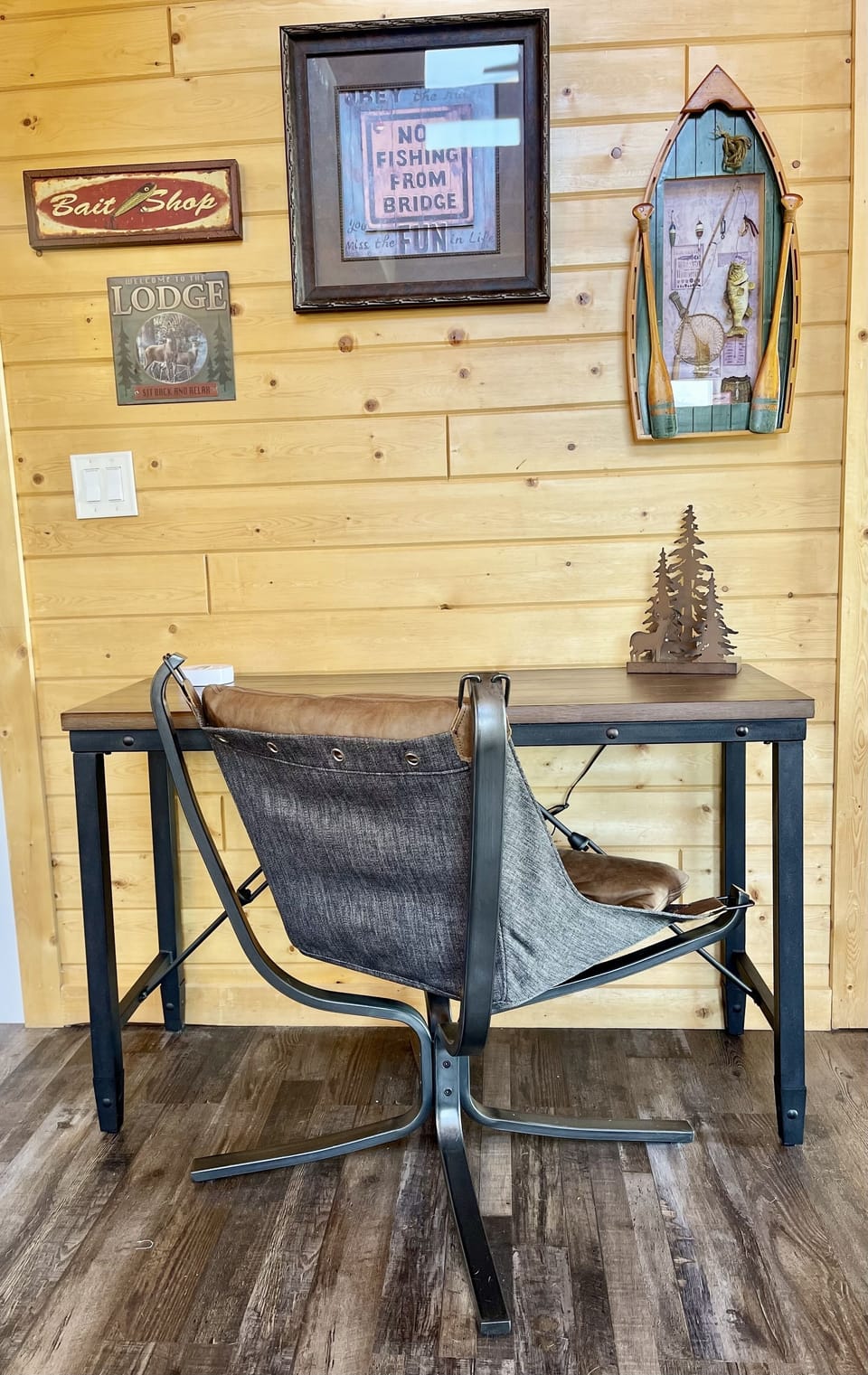 Dedicated workspace with Wi-Fi if you need to stay connected