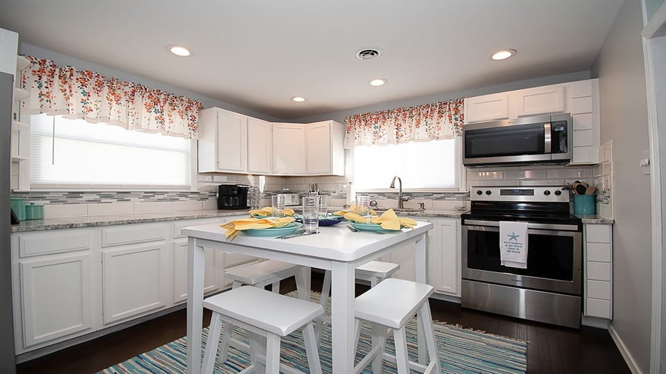 Eat in Kitchen