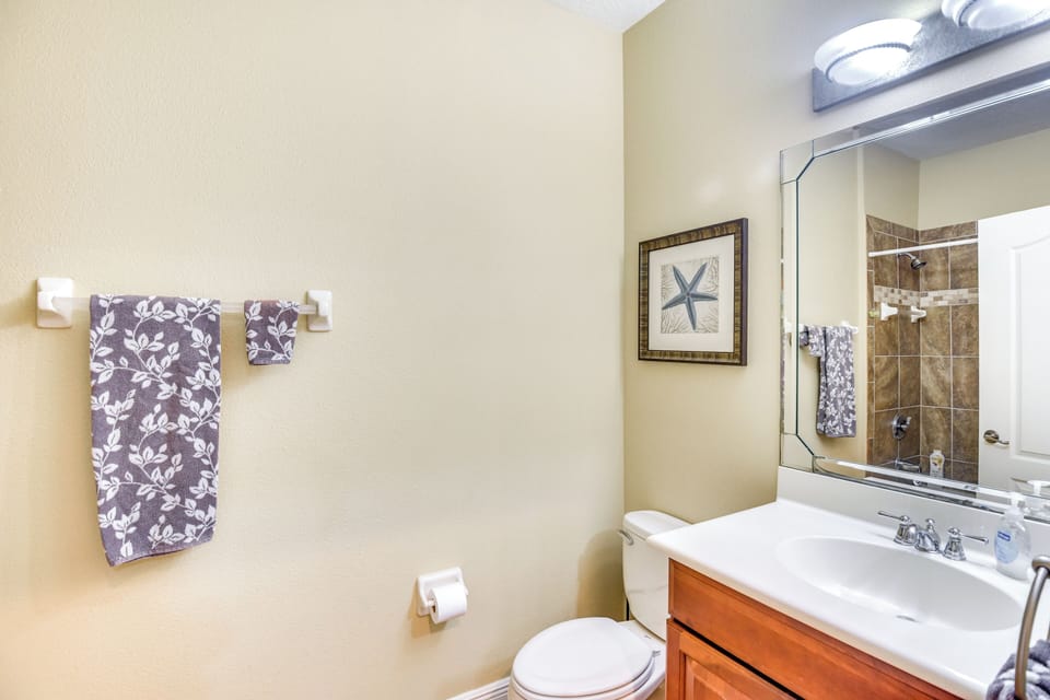 Full Bathroom