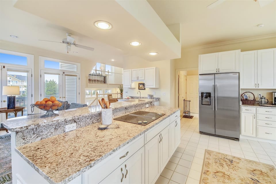 Main Level,Kitchen,