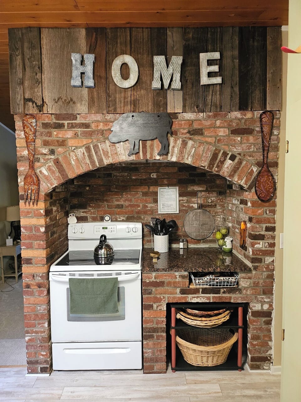 Private kitchen