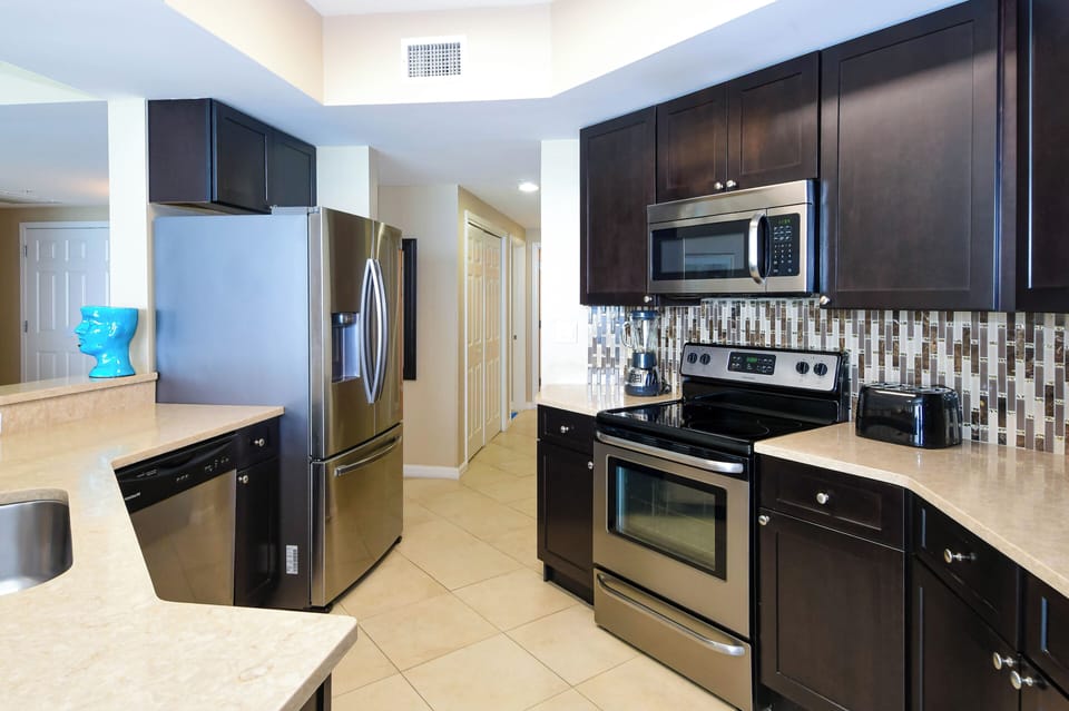 Silver Shells St. Croix 1204- Fully Equipped Kitchen