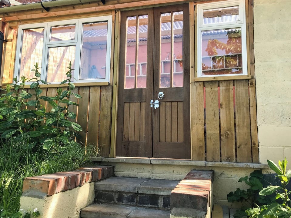 Garden room | Rhona&rsquo;s Cottage, Abergavenny