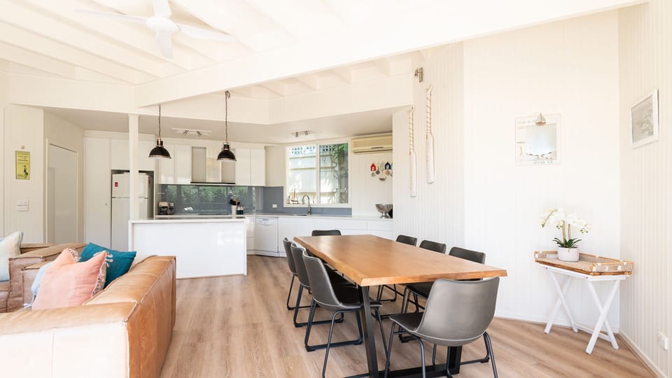 Dining area to enjoy a lovely meal together