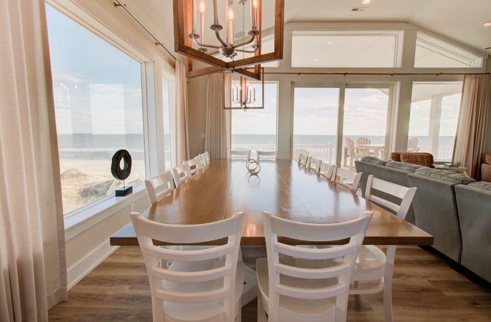 Dining Area with Ocean Views on Fourth Level