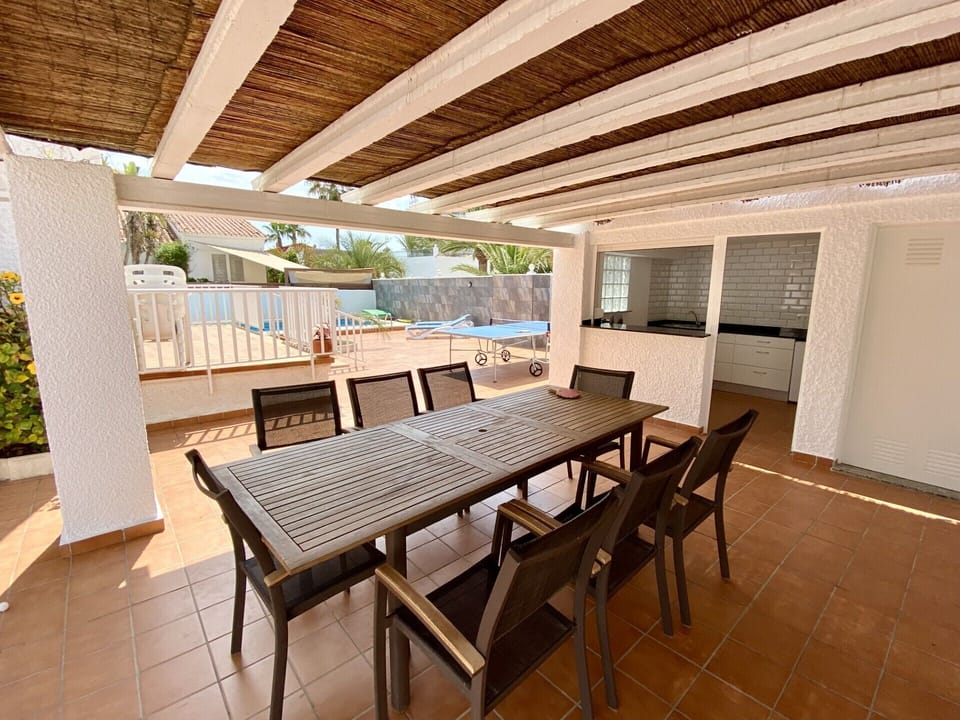 Outside Dining are and Summer kitchen & Charcoal BBQ 