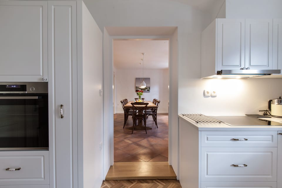 Fully equipped kitchen
