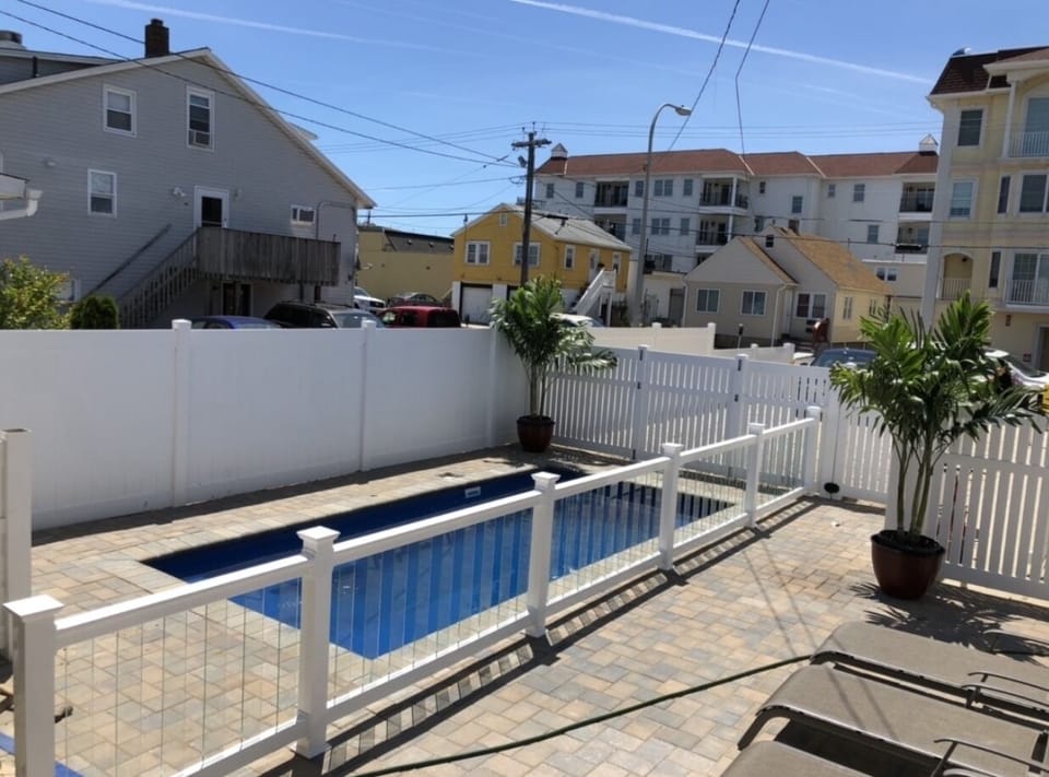 Shared pool area