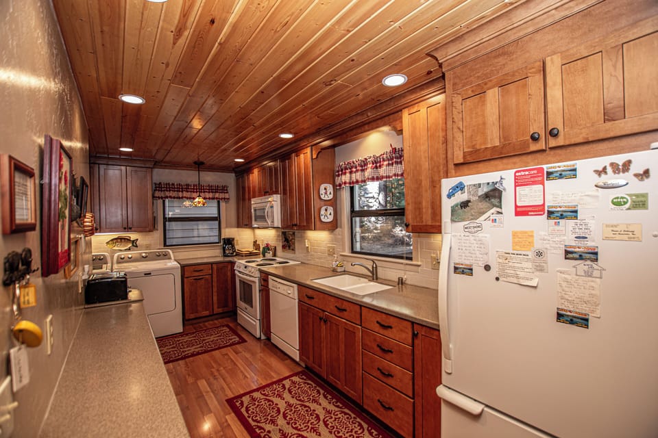 Fir Forest Cottage - Kitchen