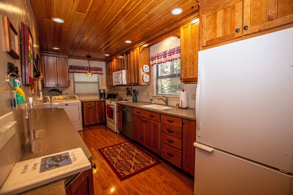 Fir Forest Cottage - Kitchen