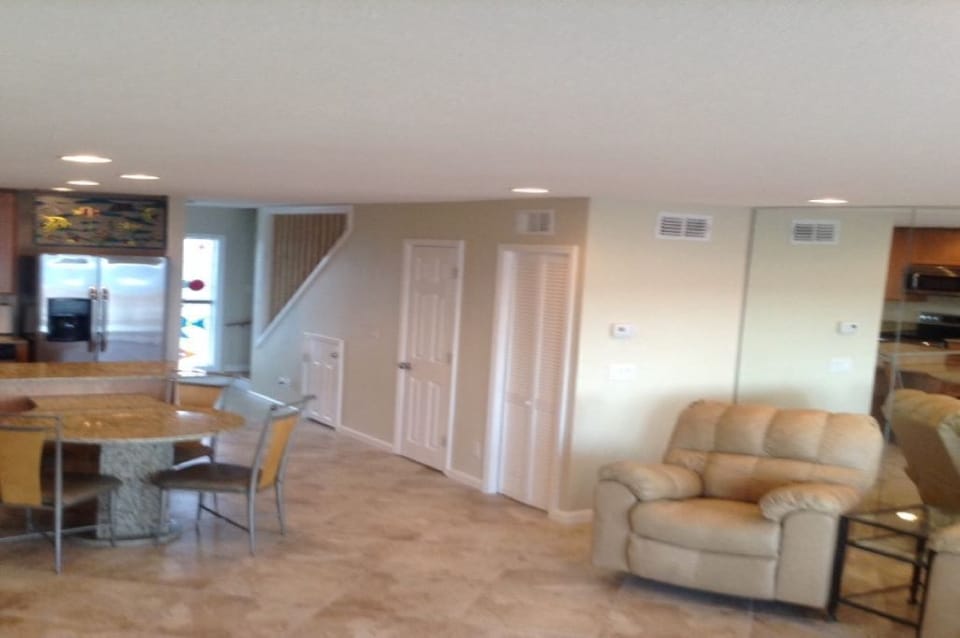 Living area Down  1/2 Bath down