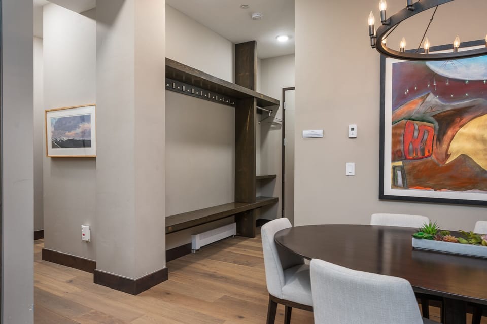 Gear storage in the entryway