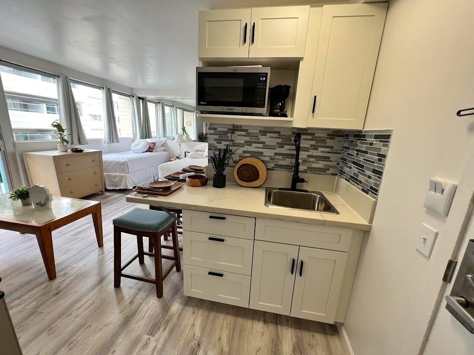 Kitchenette 