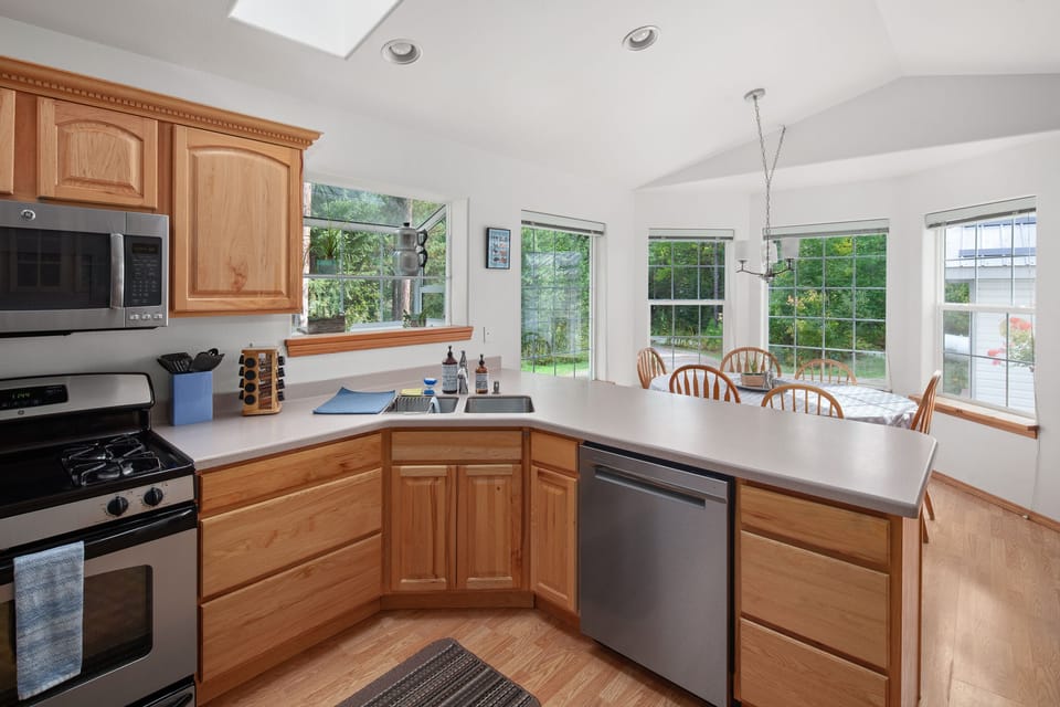 Nice open view for the kitchen crew.