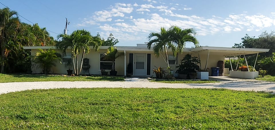Front yard with circle driveway