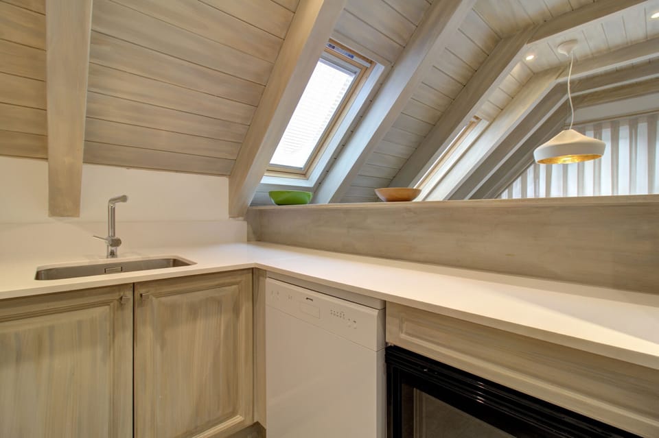 Nice american kitchen of the Varrados by Totiaran apartment at the foot of the slopes