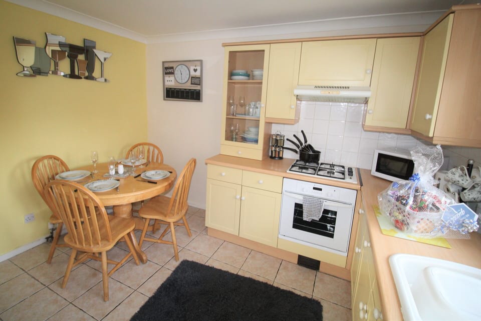 Fully stocked kitchen