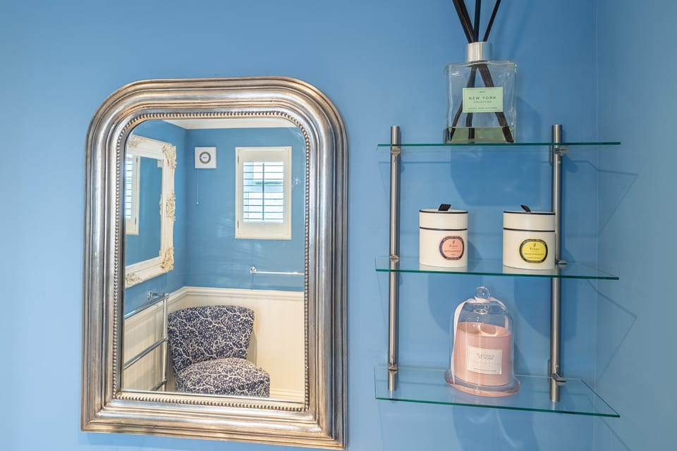 Ground floor: Bathroom detail