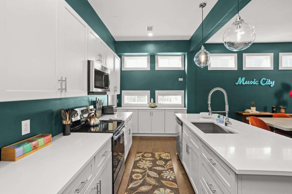 Fully Stocked Kitchen with Island