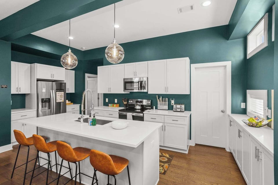 Fully Stocked Kitchen with Island