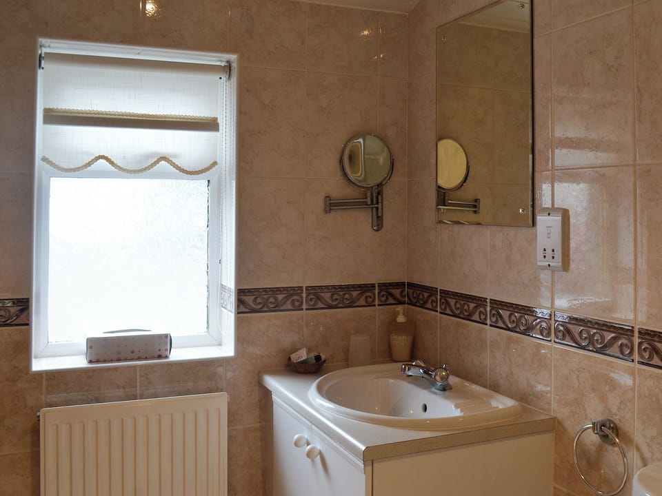 Shower room | West Tannacrieff, Fenwick, near Kilmarnock