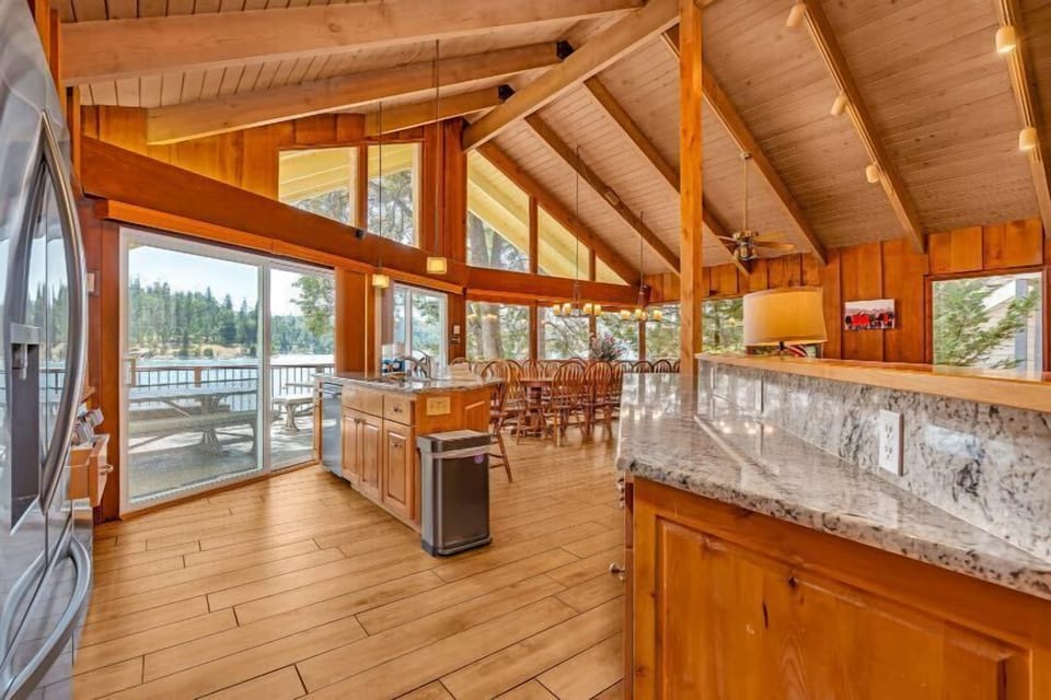 Kitchen with lake view